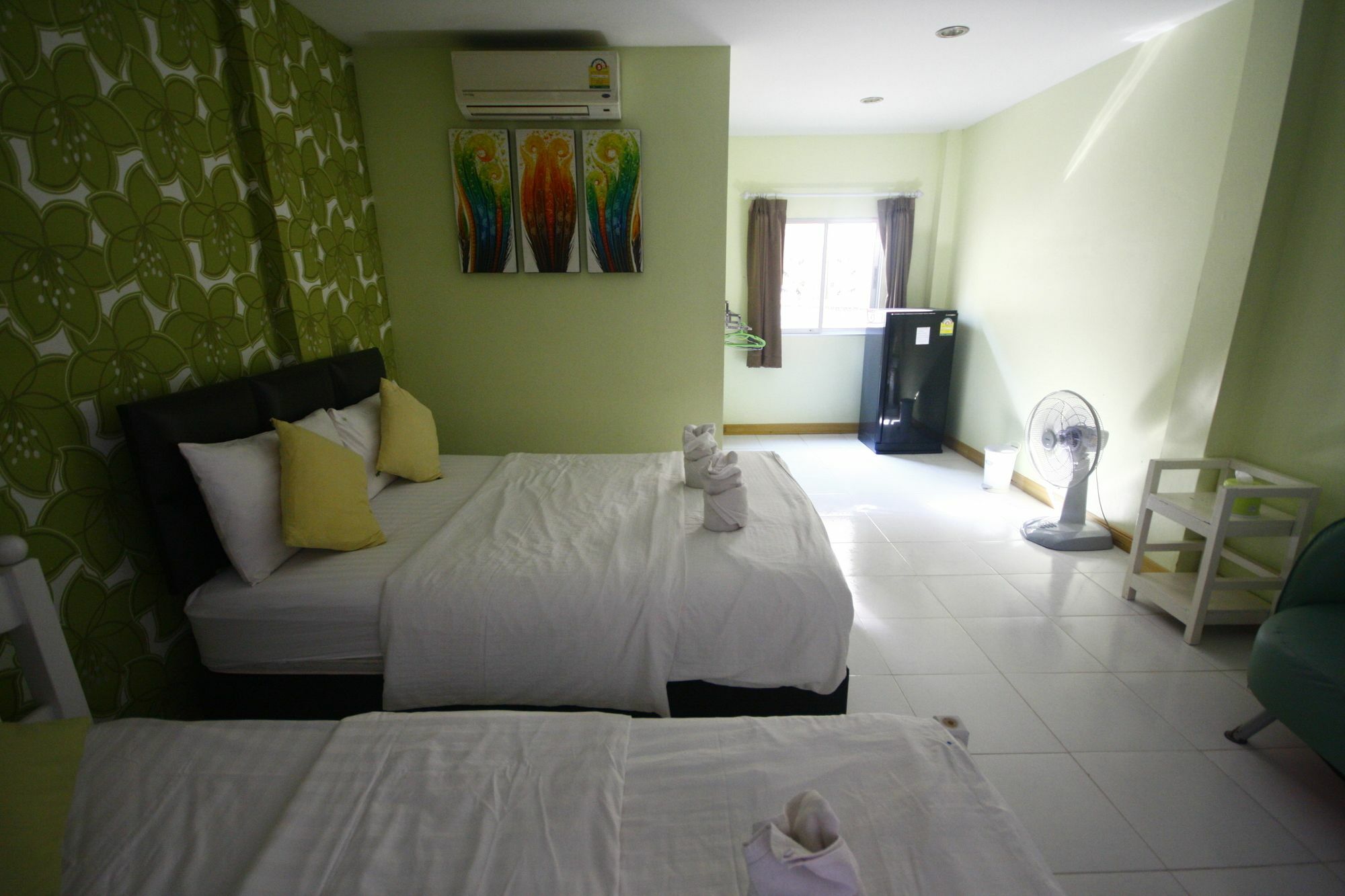 Tawaen Beach Resort Ko Lan Eksteriør bilde